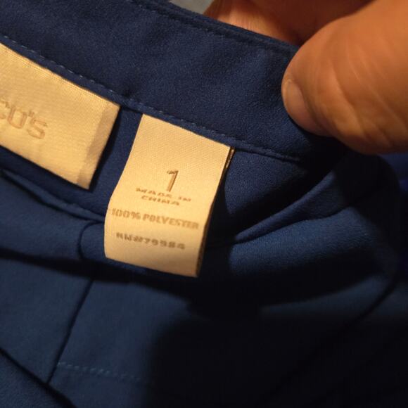 Chico’s Blue Tie Front Button Blouse Size 1 (M) Short Sleeve - Picture 3 of 7